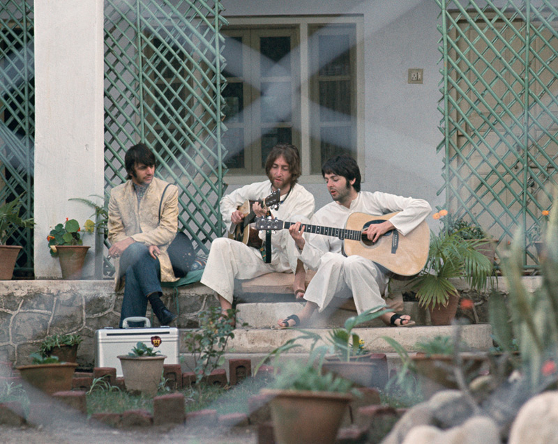 Perfect Harmony - Ringo Starr, John Lennon & Paul McCartney, Rishikesh, India, 1968