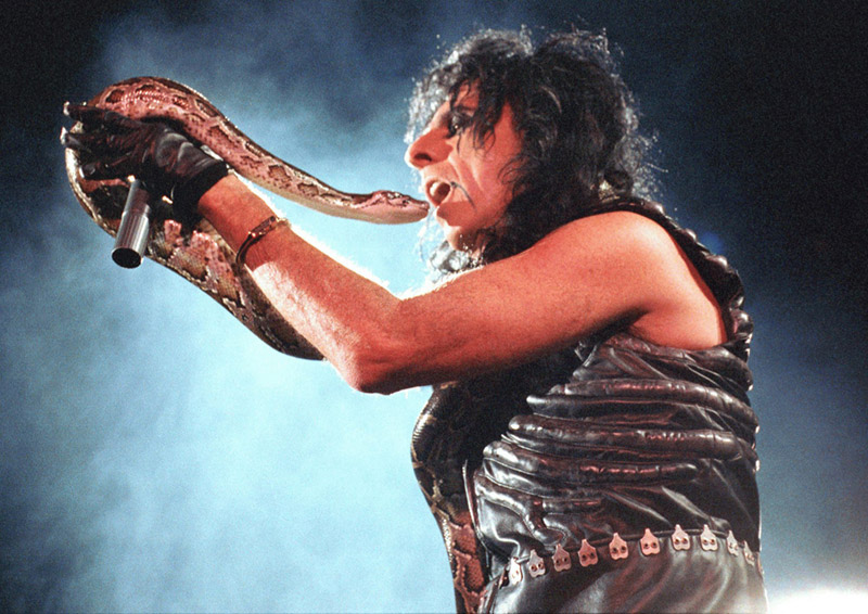 Alice Cooper with Boa Constrictor, Wembley Arena, London, 1989