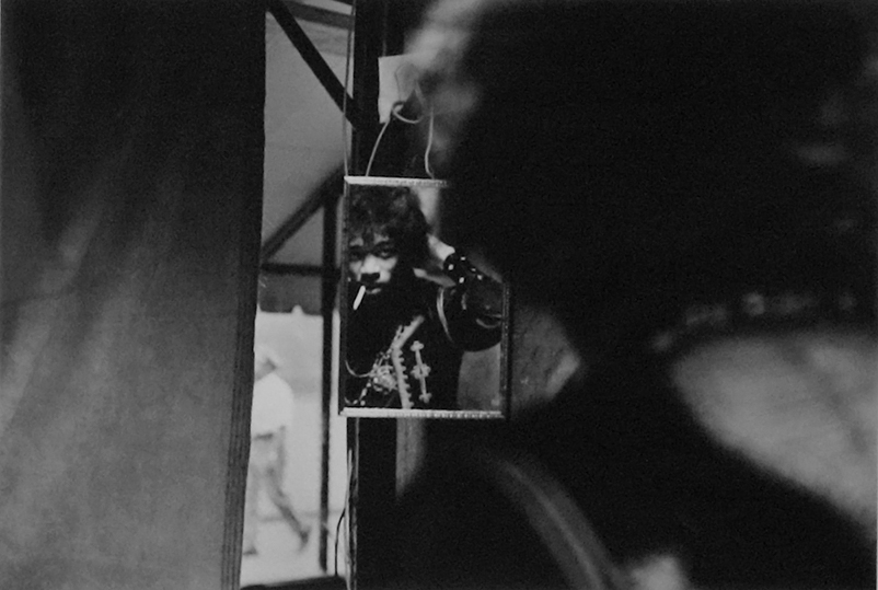 Jimi Hendrix, Mirror, Forest Hills Stadium, NY, 1967