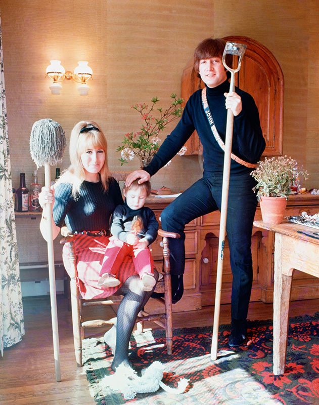 Lennon Family Portrait, Weybridge, 1965