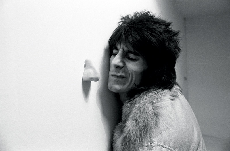 Ronnie Wood Knows, 1975