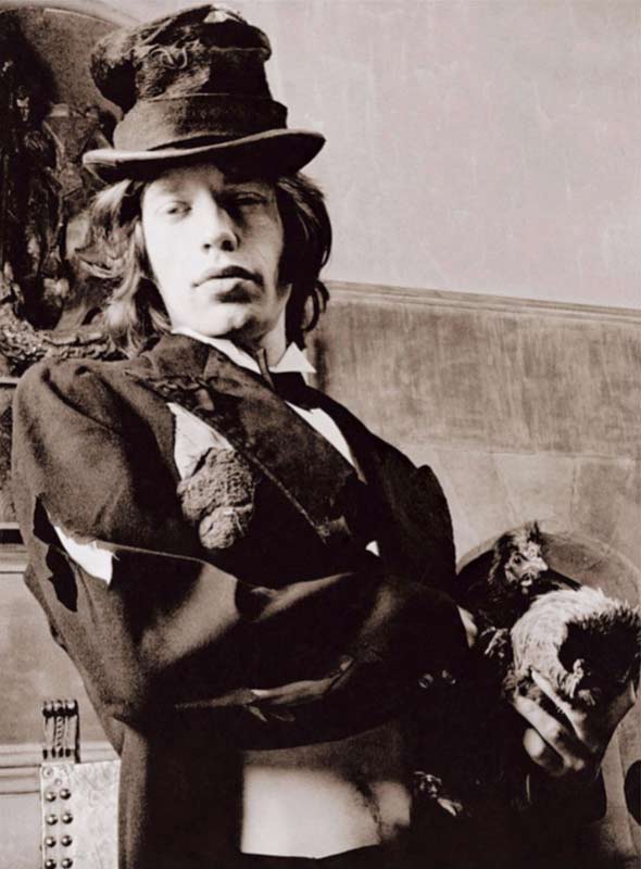Mick Jagger with Chicken, Beggars Banquet Album Cover Shoot, London 1968
