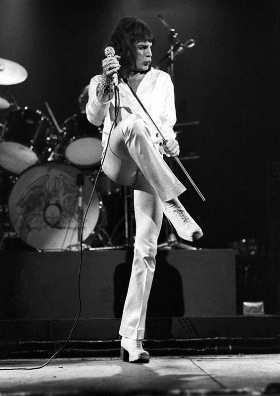 Freddie Mercury On Stage, Rainbow Theatre, London, 1974